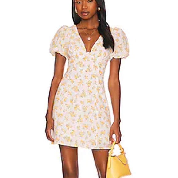 NWT Medium ASTR 100% Cotton Lovegrove Dress in White Yellow Floral $128 Revolve - Picture 4 of 15